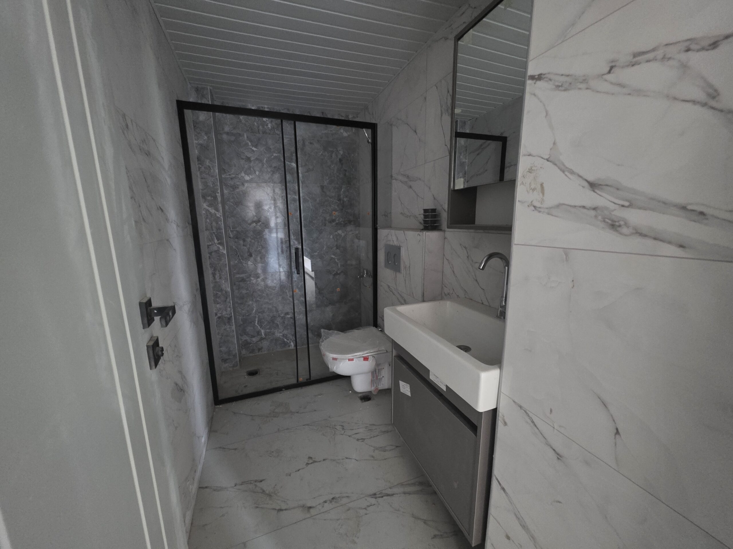 2+1 Sea View Apartment for Sale in Çeşmeli, Erdemli, Mersin (Emerald Deluxe)