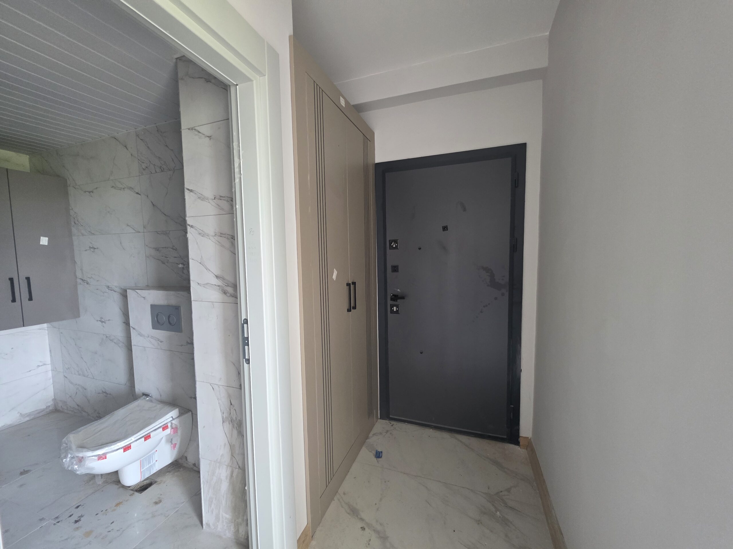 1+1 Apartment for Sale in Erdemli Çeşmeli Emerald Deluxe, Mersin