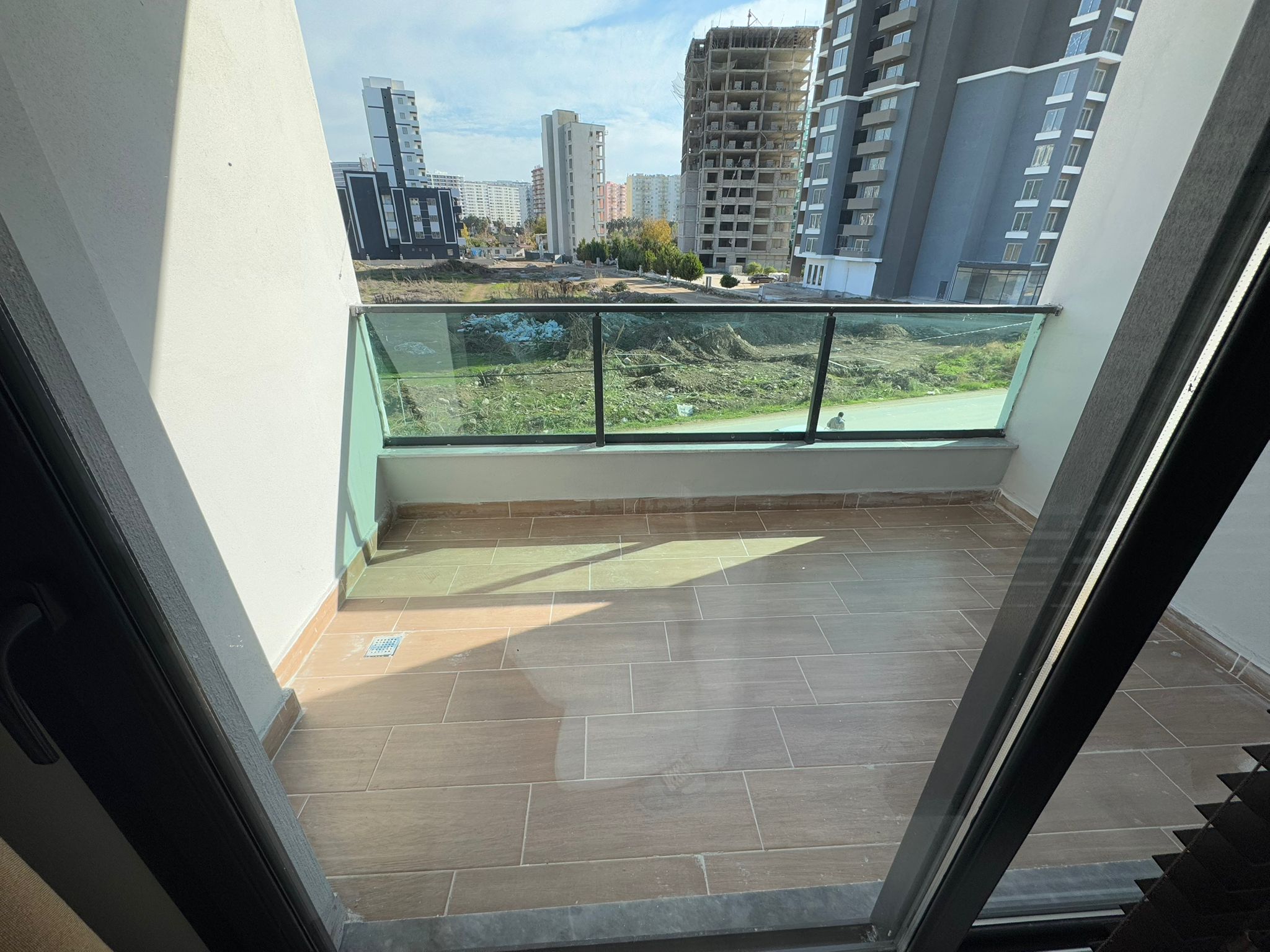 Luxuriöse 1+1-Wohnung zum Verkauf in Mitanni Garden, Erdemli, Mersin
