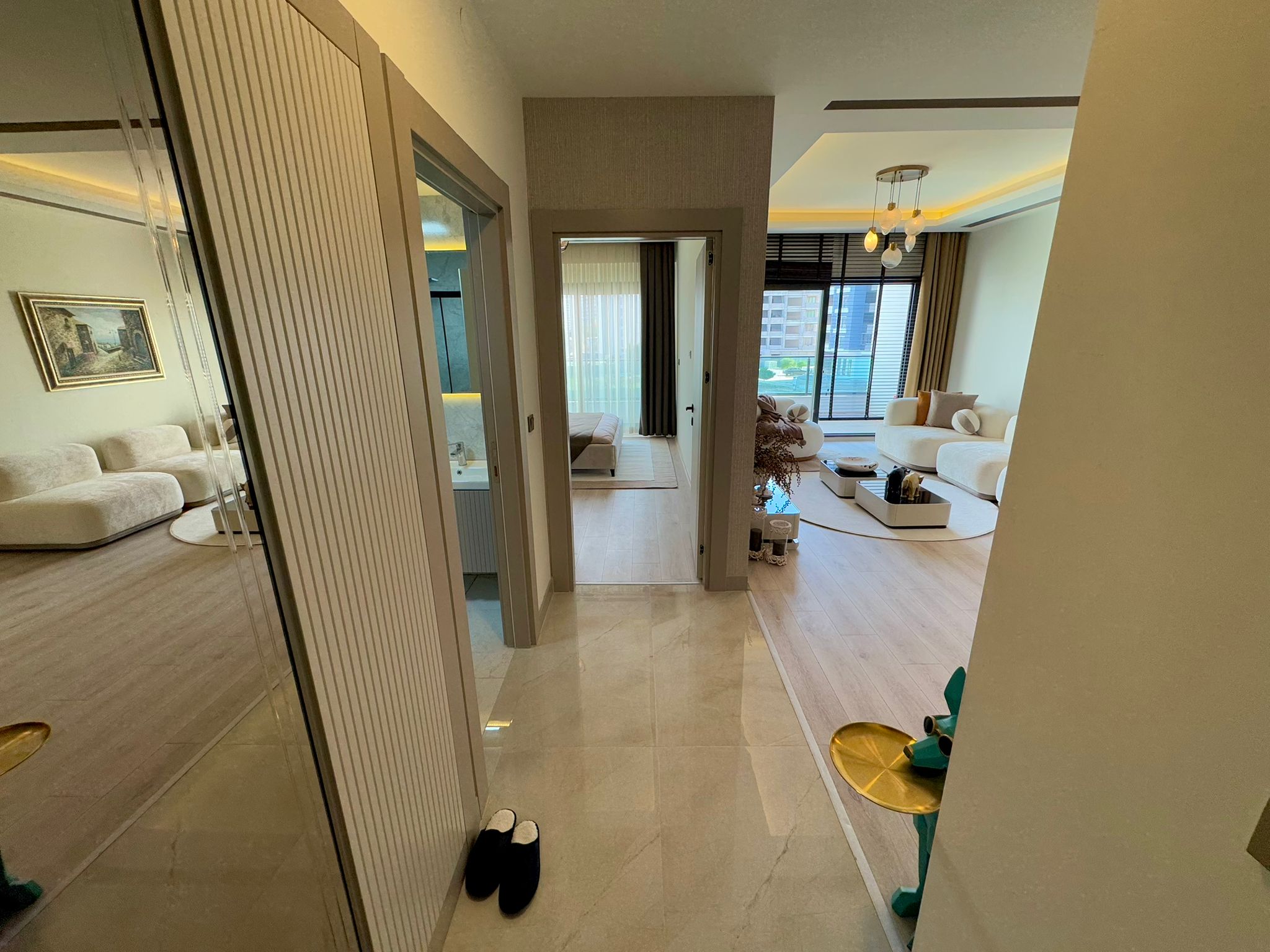 Luxuriöse 1+1-Wohnung zum Verkauf in Mitanni Garden, Erdemli, Mersin