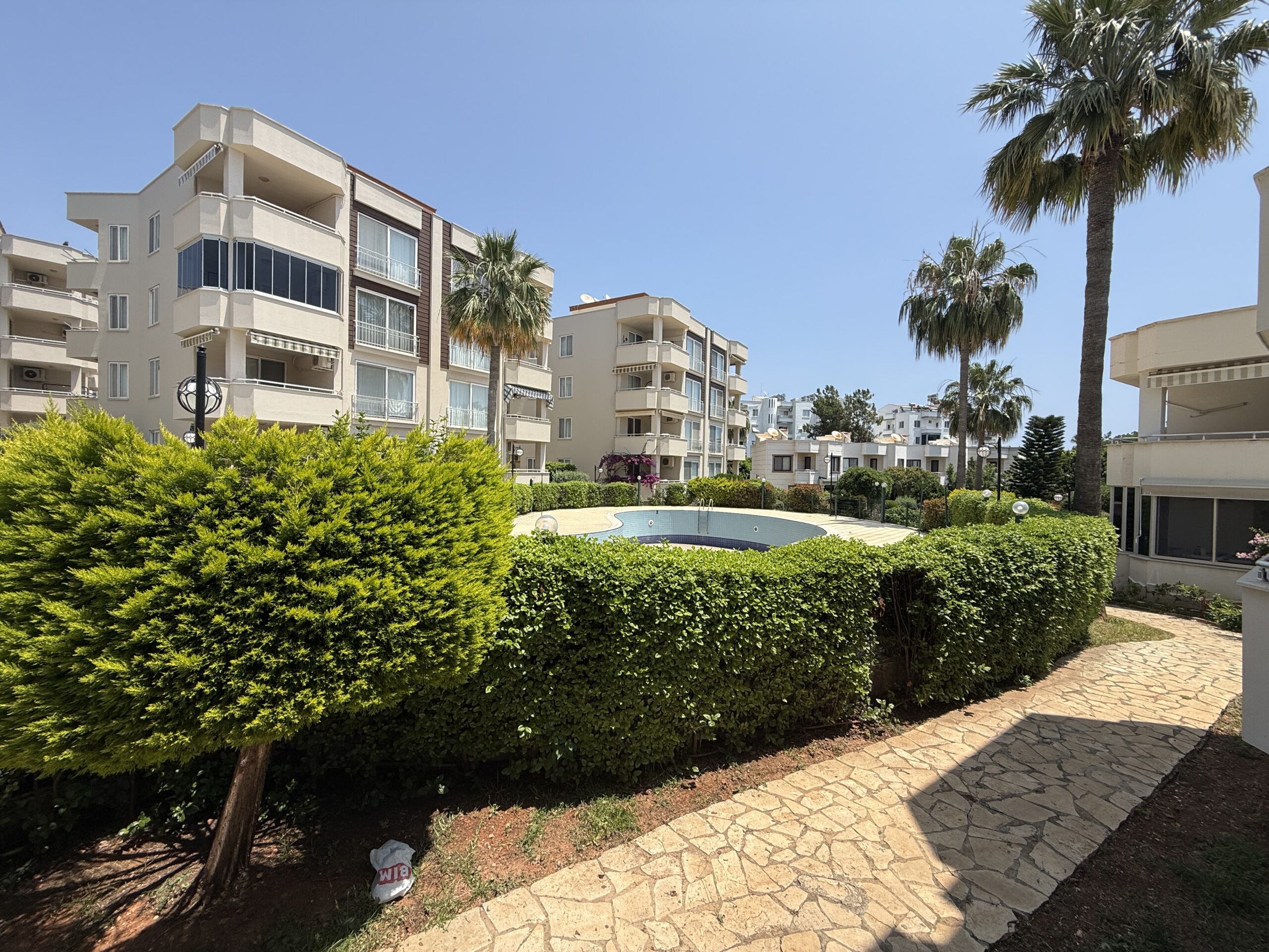 3+1 Ground Floor Apartment for Sale in Altınportakal Site, Erdemli, Mersin (Side by the Sea)