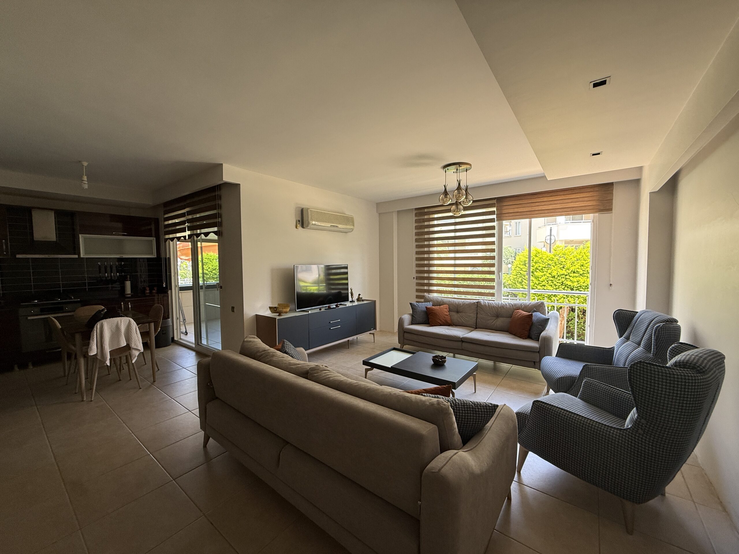 3+1 Ground Floor Apartment for Sale in Altınportakal Site, Erdemli, Mersin (Side by the Sea)