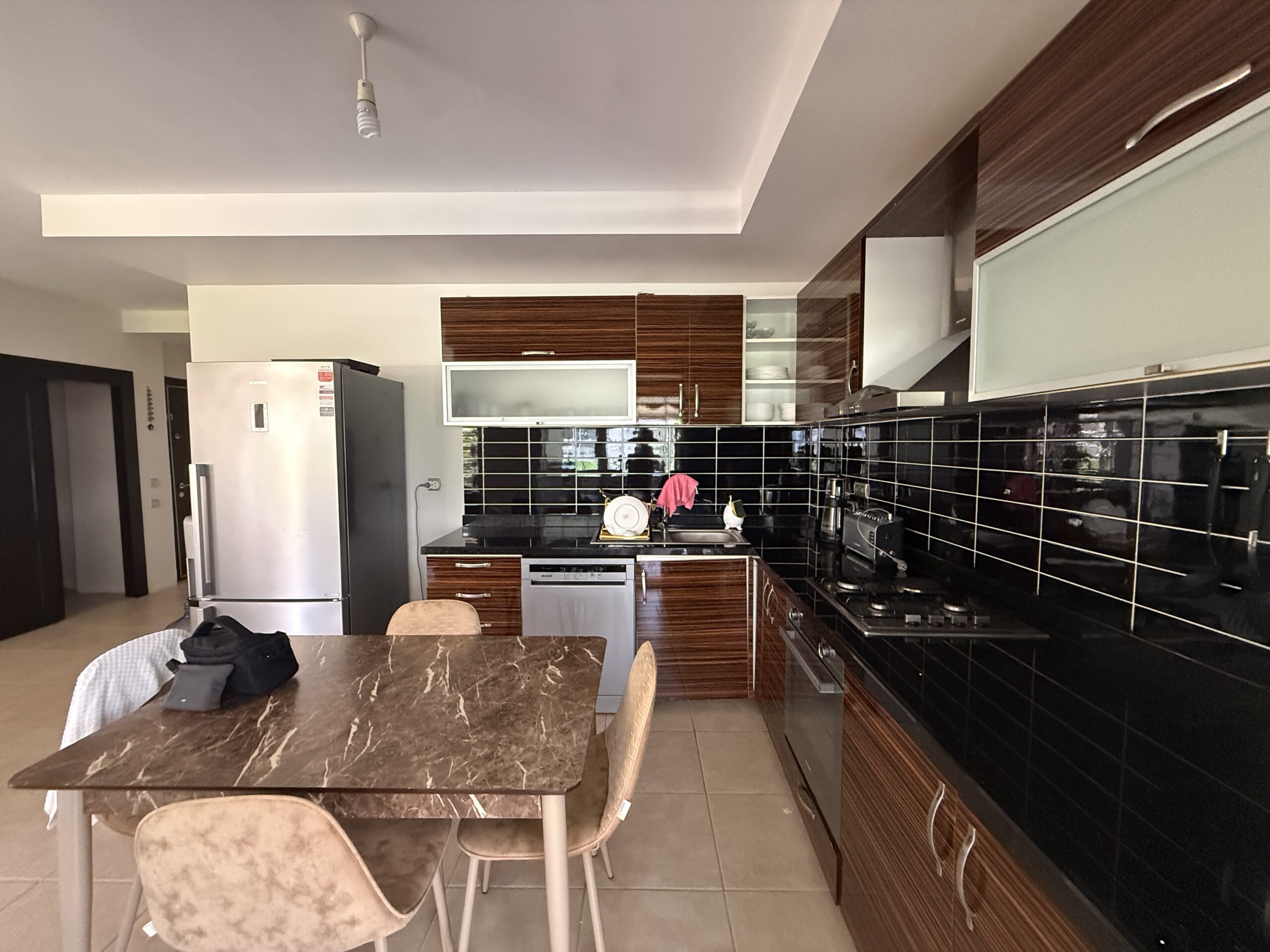 3+1 Ground Floor Apartment for Sale in Altınportakal Site, Erdemli, Mersin (Side by the Sea)