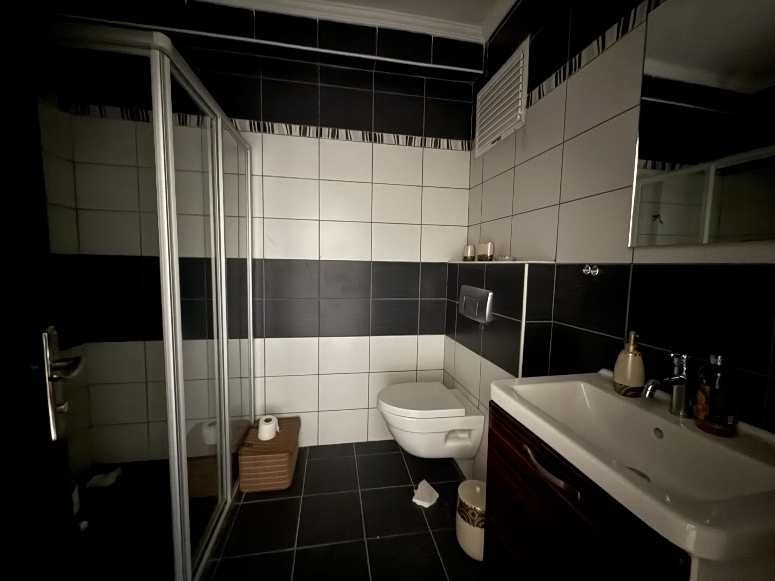 3+1 Ground Floor Apartment for Sale in Altınportakal Site, Erdemli, Mersin (Side by the Sea)