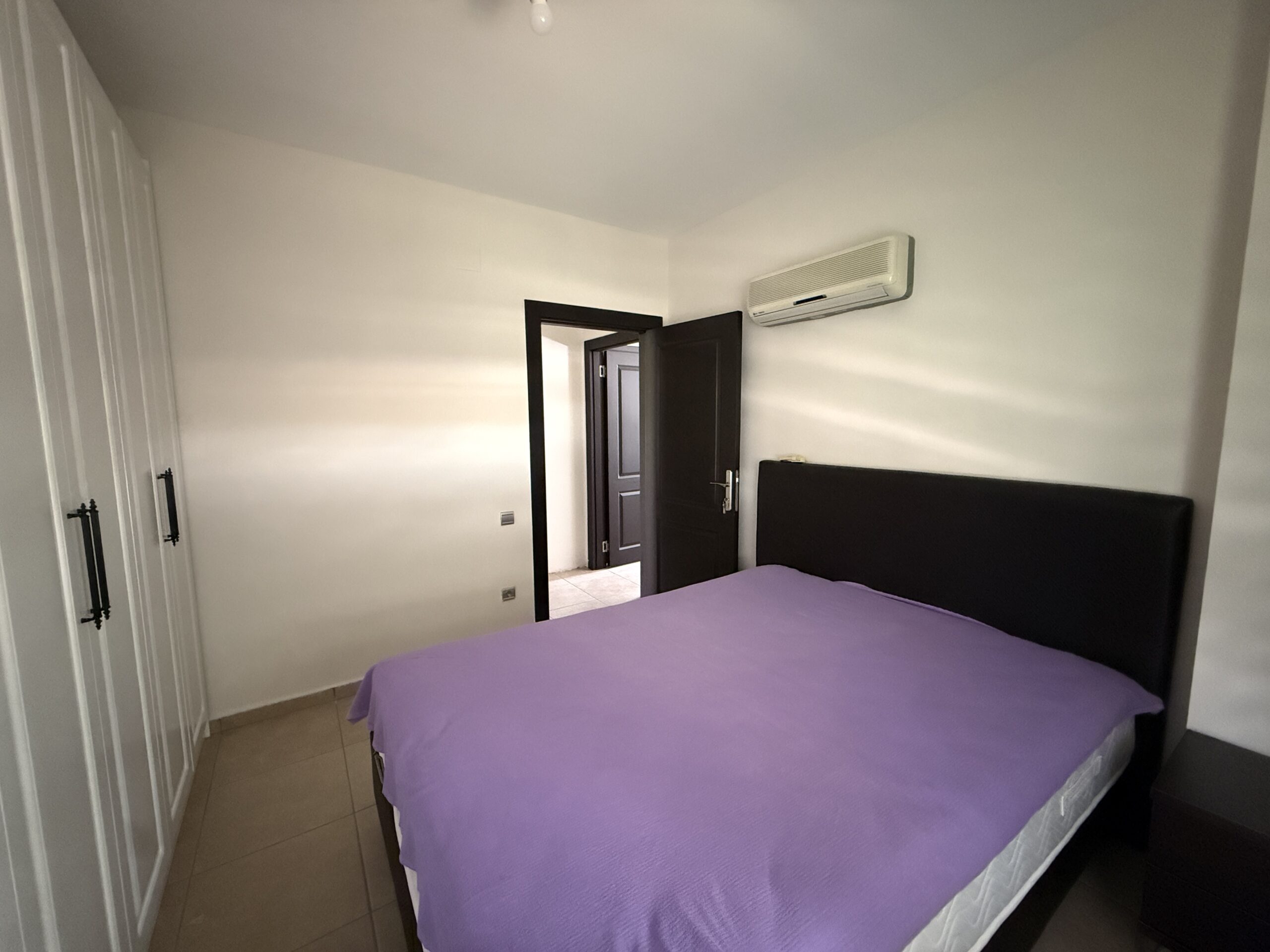3+1 Ground Floor Apartment for Sale in Altınportakal Site, Erdemli, Mersin (Side by the Sea)
