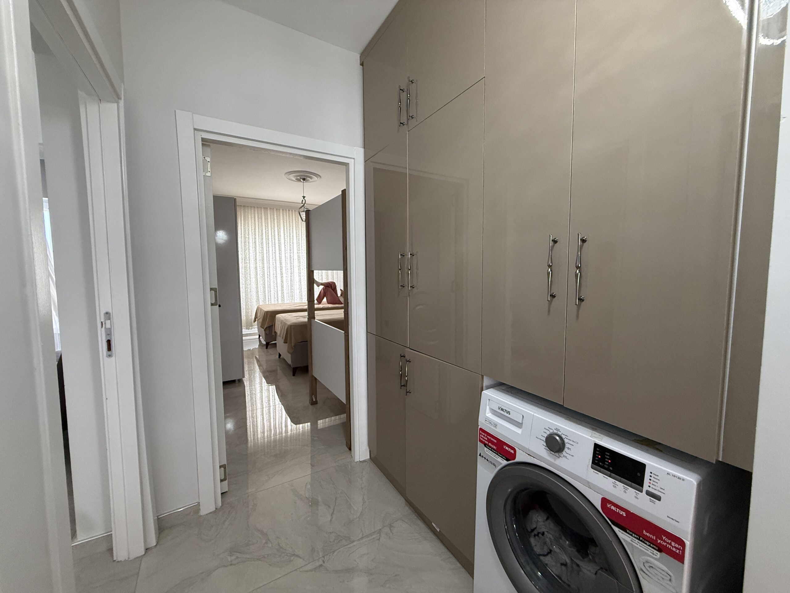 Gemeubileerd 2+1 appartement te koop in Flamingo 8 Vakantieoord, Tömük, Erdemli, Mersin