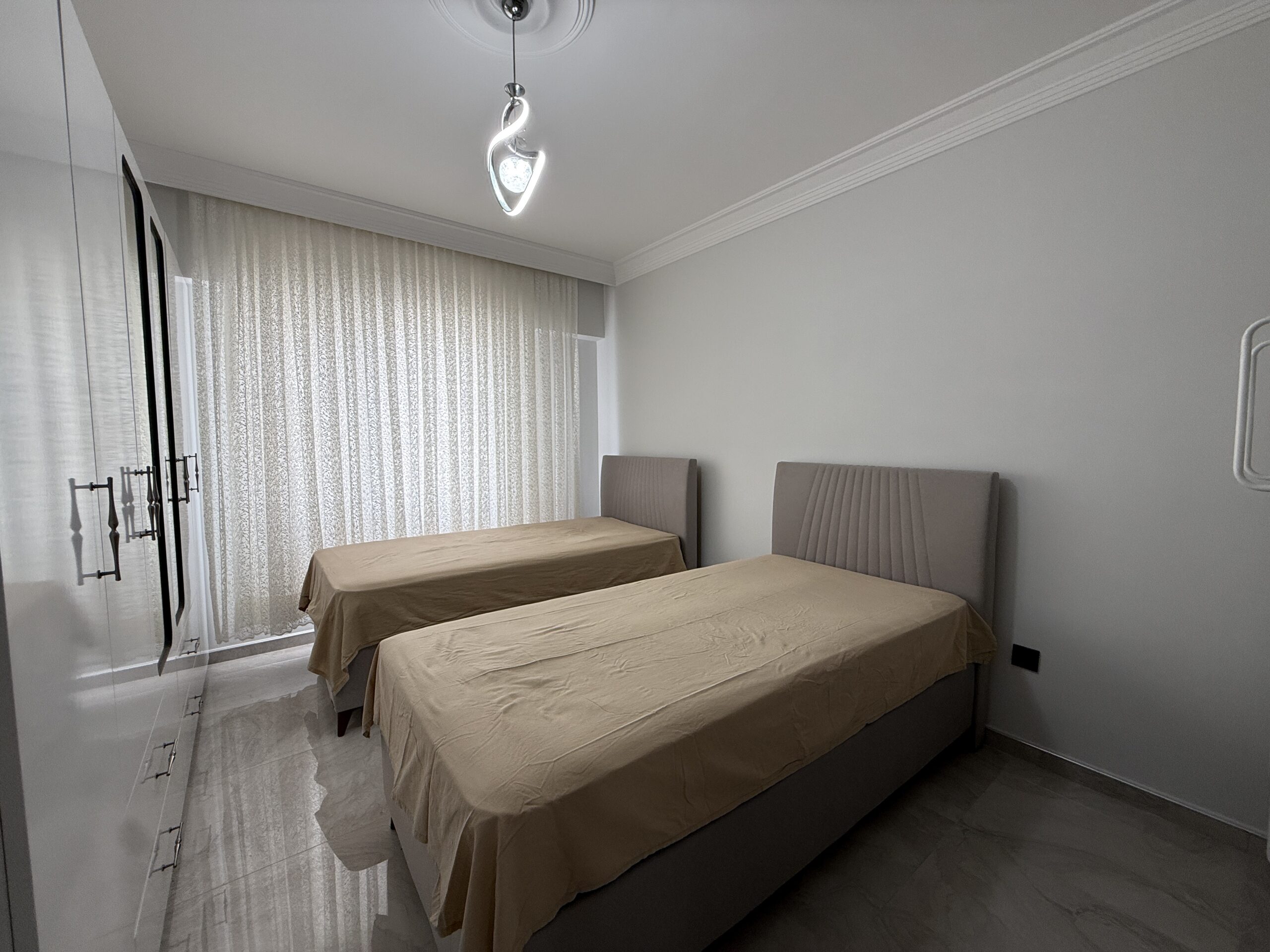 Gemeubileerd 2+1 appartement te koop in Flamingo 8 Vakantieoord, Tömük, Erdemli, Mersin