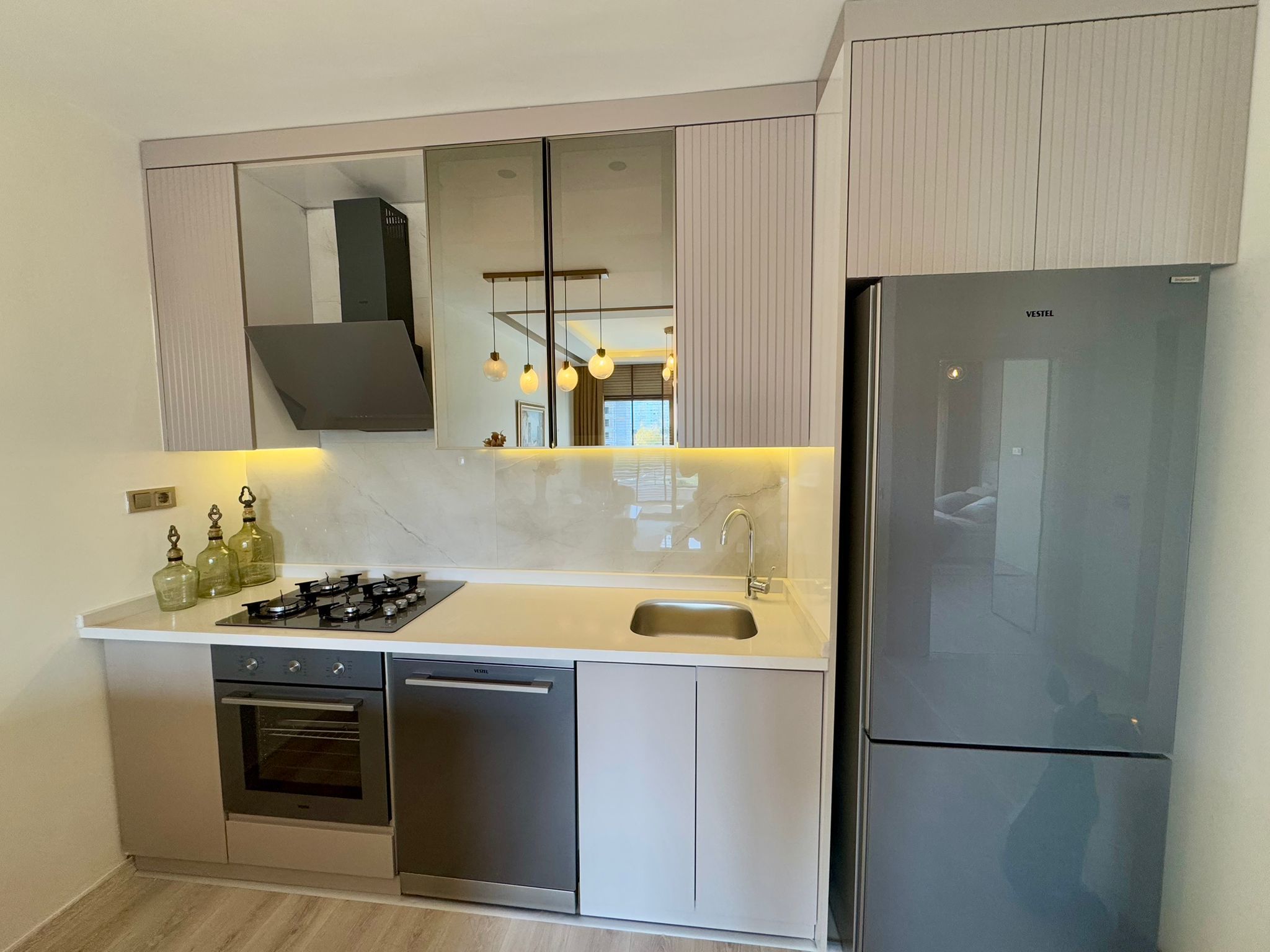Luxuriöse 1+1-Wohnung zum Verkauf in Mitanni Garden, Erdemli, Mersin