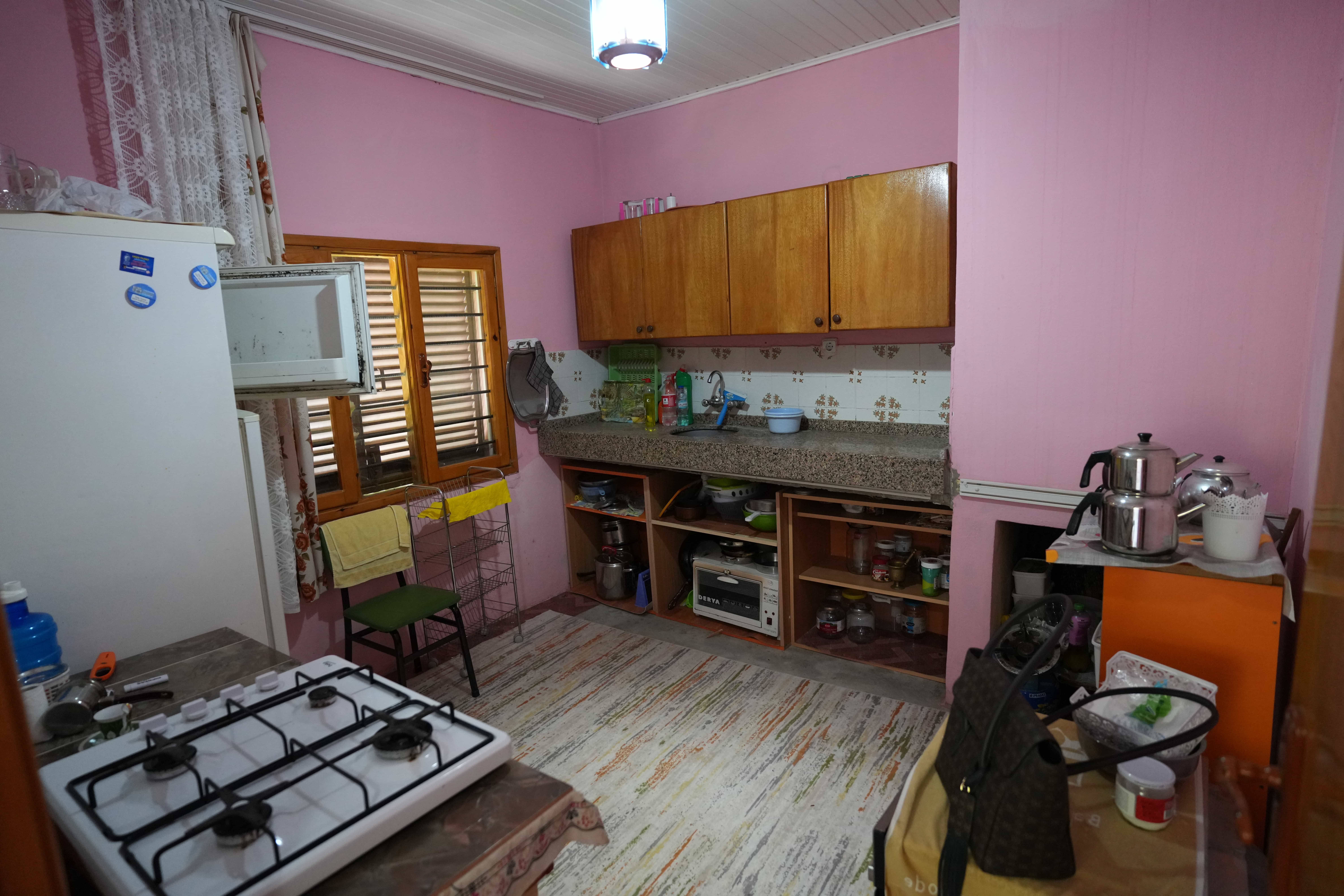 2+1 Apartment for Sale in Mersin Erdemli Avgadı Plateau, on a 550 m2 Plot