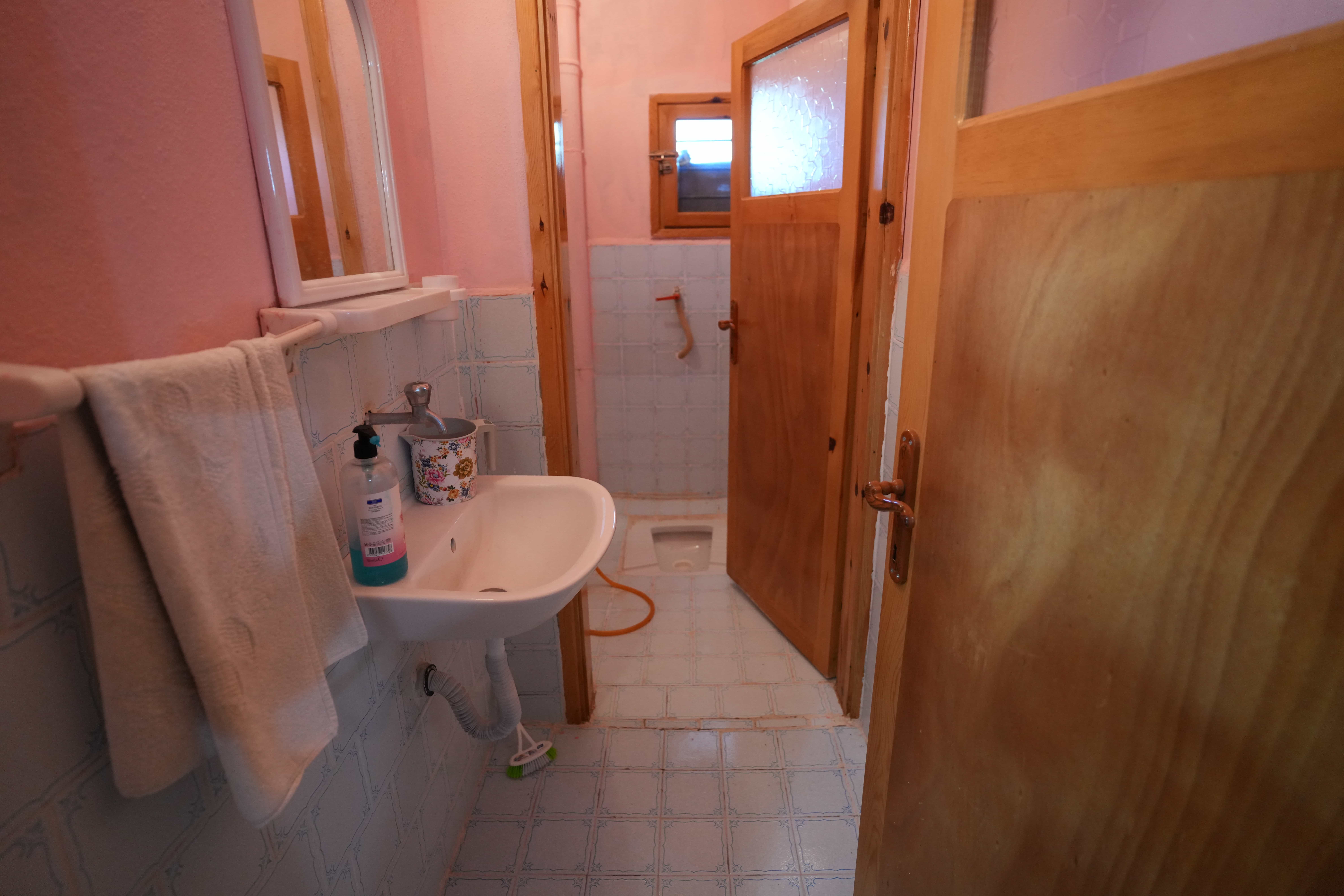2+1 Apartment for Sale in Mersin Erdemli Avgadı Plateau, on a 550 m2 Plot