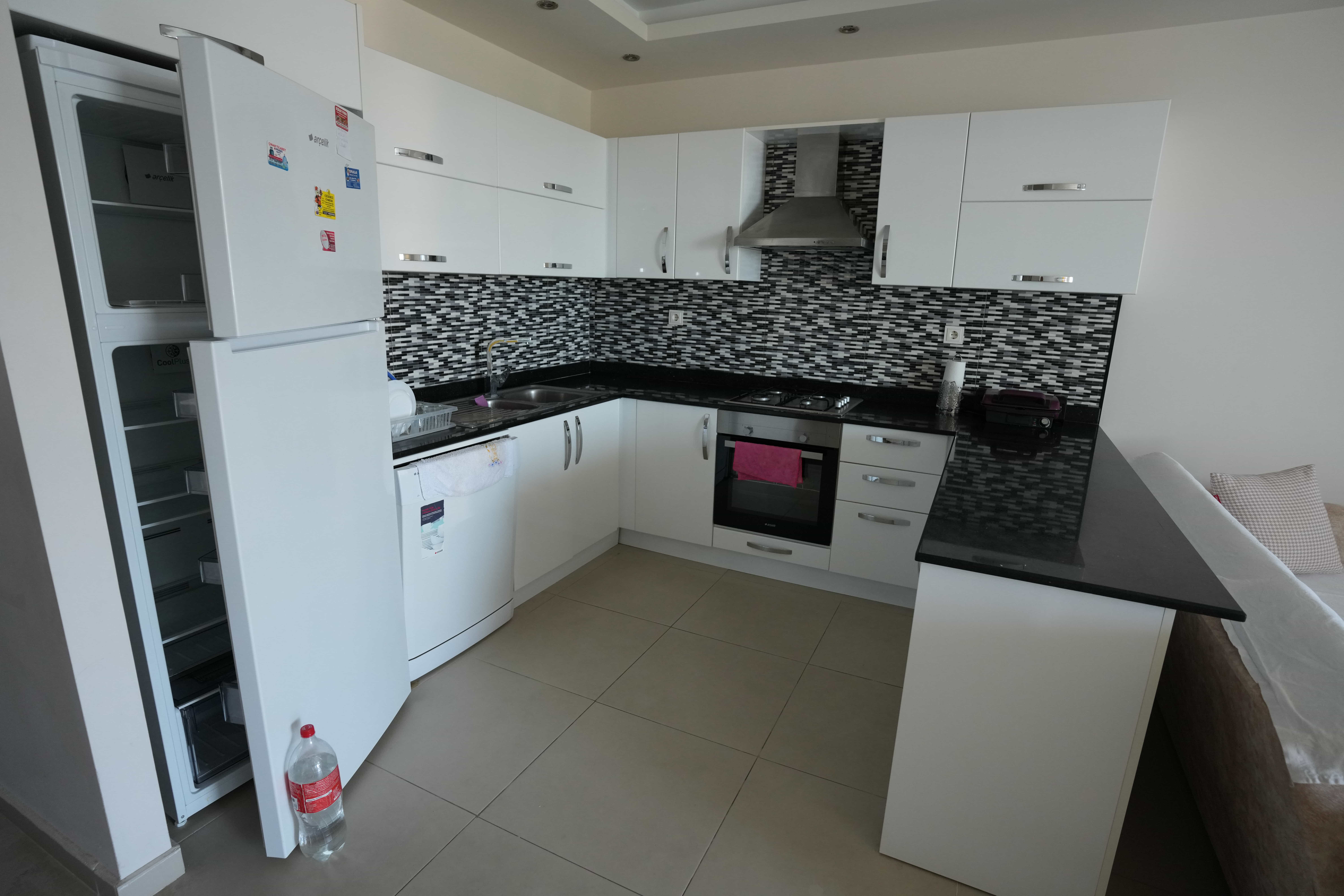 Möblierte 2+1-Zimmer-Wohnung in Mersin, Kargıpınarı Liparis Sunlife Site zu verkaufen