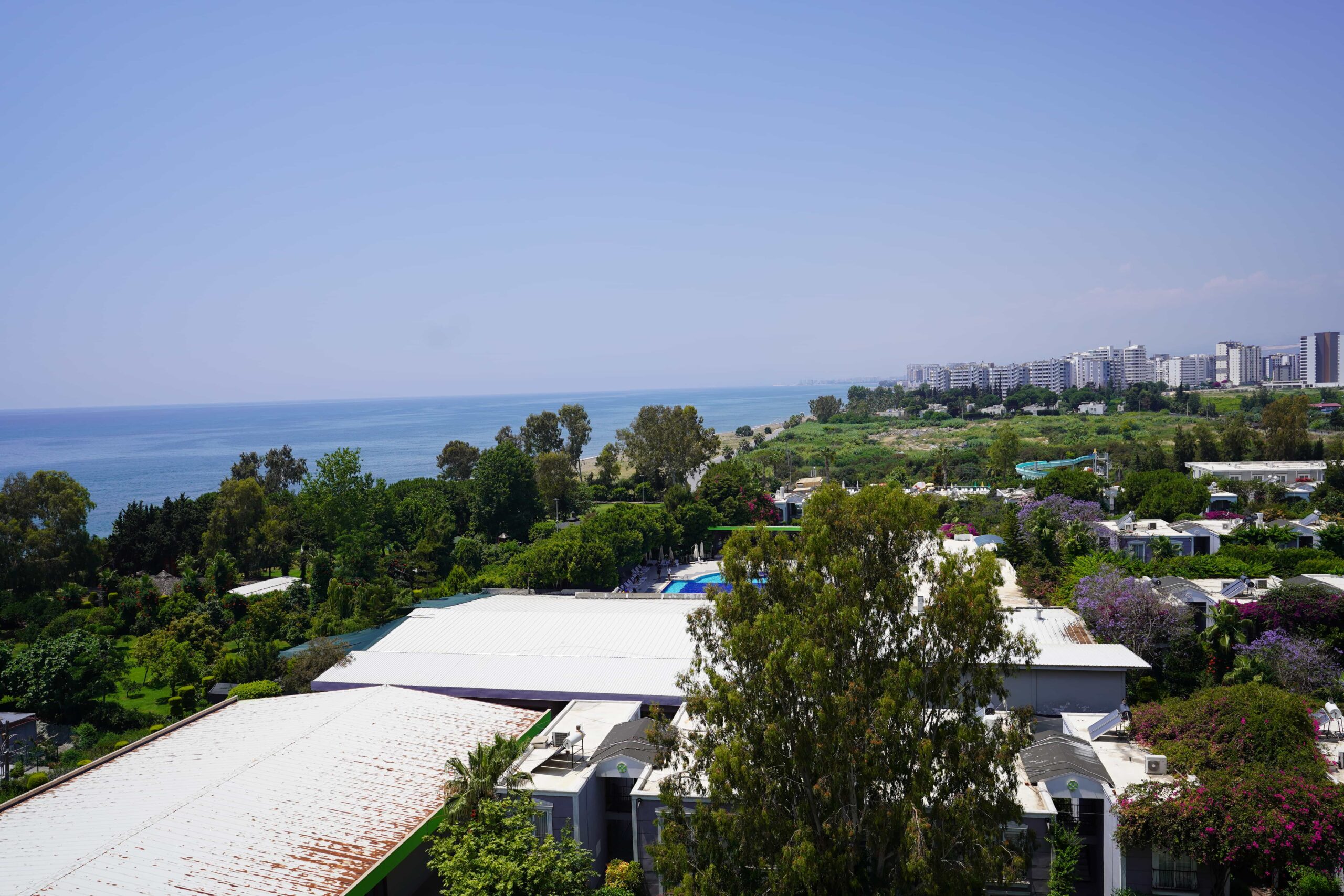 2+1-Zimmer-Wohnung zum Verkauf in Mersin, Kargıpınarı Liparis Sunlife, Hauptgebäude
